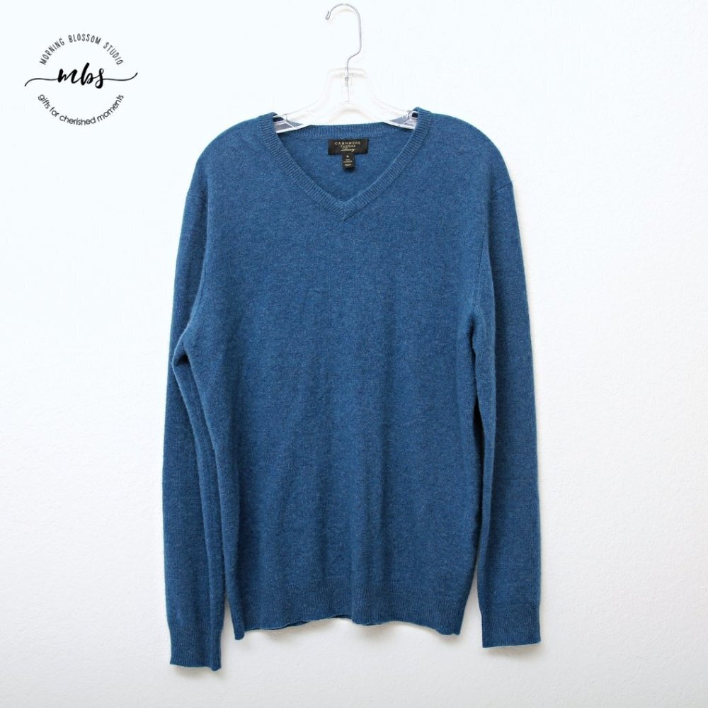 Club Room Chin Club V Neck Cashmere Sweater